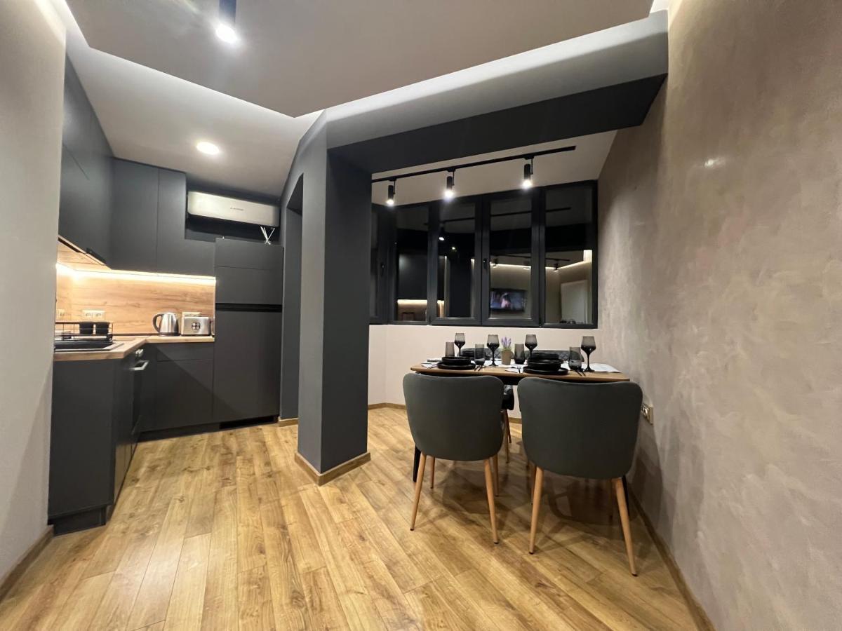 Apartament Varosha Luxury Lovetch Extérieur photo