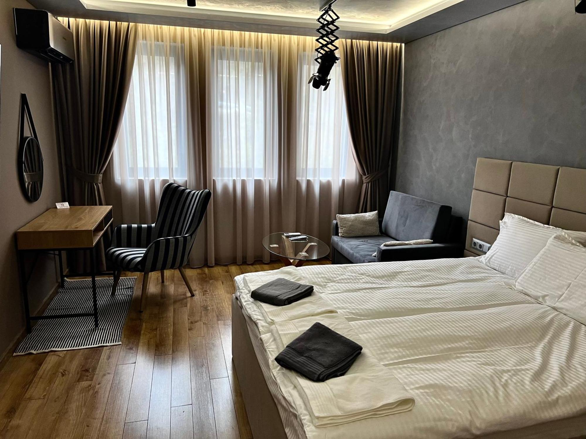 Apartament Varosha Luxury Lovetch Extérieur photo